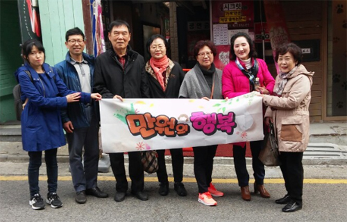 금천구약, '만원의 행복' 약사들과 연극 관람