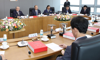 "사회 안전망된 건강보험, 여러분 덕분입니다"