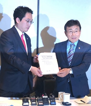 의협 '더 뉴 건강보험'…"국가지원 확대·민간보험 축소"
