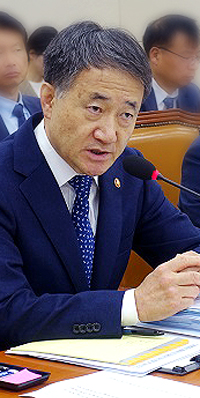 "부산, 침례병원 인수해 공공화 하면 적극 지원하겠다"