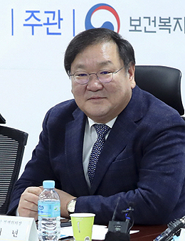 당·정 '공공의과대학 설립' 강력 추진 의사 재확인