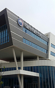 콜마, 금연보조제 시장 본격 가세…'바레니스탑' 허가