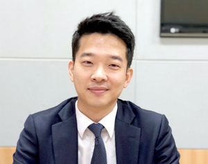 약사출신 심평원 3년차, "약가전문 변호사가 목표"