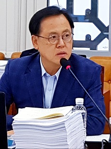 이명수 의원 "바이오기업 정부 투자 확대해야"