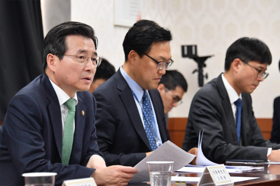 정부, 서비스산업 혁신 TF 가동…복지부 등 8개부처 참여