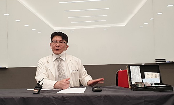 "줄기세포로 코로나 치료가능...규제완화가 관건"