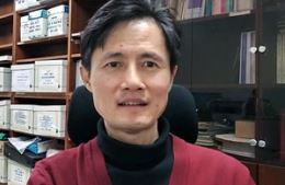 "코로나 앞에 특허권 무의미...치료제 공동개발해야"