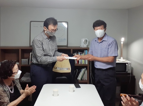 양천구약, 복지시설 방문 성금·의약품 전달