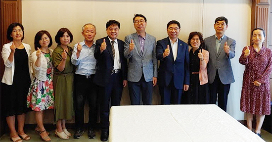 성남시약, 민주당 윤영찬 의원과 약계현안 논의