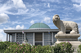 '질병관리본부 청 승격' 담은 정부조직법, 법사위 통과