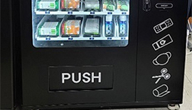 '건기식 소분·의약외품 자판기'…빗장풀린 약국시장