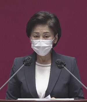 남인순, 대정부질문서 '공공의료 20%까지 확충' 촉구