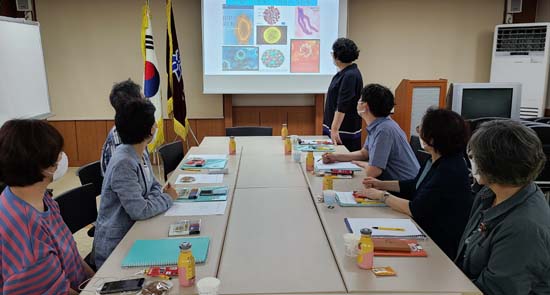 은평구약, 의약품안전사용교육 강사단 모임 진행