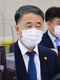 병원장 의사국시 읍소 안먹히네…정부 "국민이 결정"