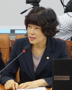 "폐의약품 처리 약사 복약지도 의무화"…법 개정 추진