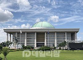 식약처 마약특사경권 3차 입법…"수사권 비대 우려"