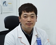 소분 건기식 약국 1호점 가보니…"상담은 약사가 적격"