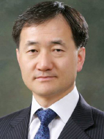 떠나는 박능후 "코로나19 극복해 '러너스 하이' 느끼길"