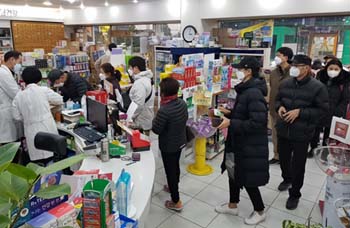 "공로는 없고 세금만 남아"…공적마스크 불만 속출