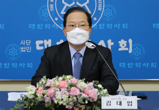 김대업 "마스크 면세, 청와대가 한 약속…유감이다"