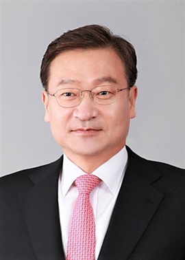 동물병원 '진료행위·진료비 고지 의무화' 법안 시동