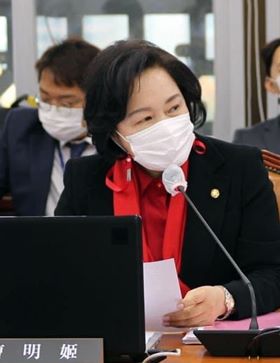 야당발 의사면허 부정방지법 잇단 발의…이번엔 조명희