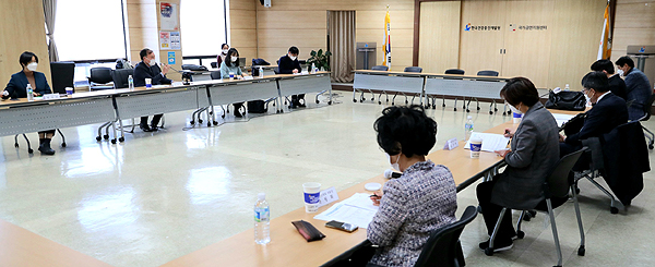 복지부-의약단체, 의료인 면허관리 강화 '시동'