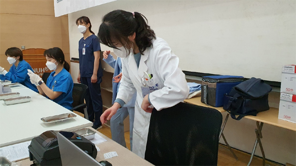 서울대병원 등 병원약사도 코로나 백신접종 시작
