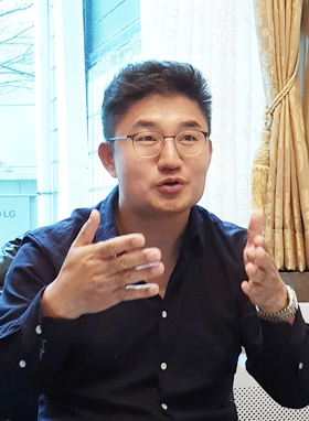 "입소문 탄 약사 학술강의...매출 극대화에 초점"