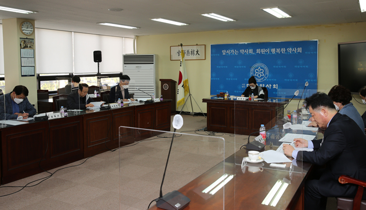 '1억+알파'...회관 재건축 부당거래 진상조사 착수