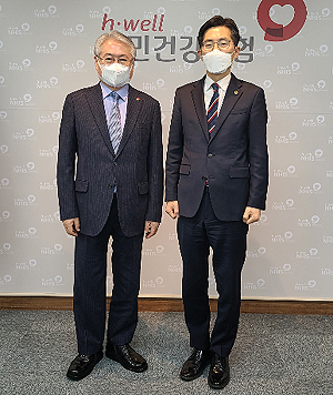 이필수 당선인, 김용익 공단 이사장에 협력 당부