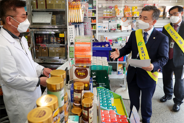 오늘부터 충북·세종시도 의약사 진단권고 '행정명령'