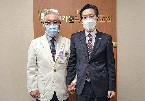 이필수 당선인, 대형병원 원장들과 릴레이 환담 