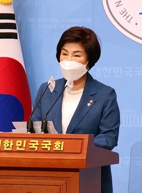 전혜숙 '백신 지식재산권 면제' 촉구…여야 135명 동참