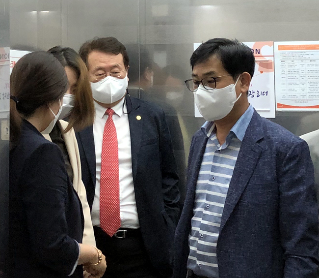 밴드 통보후 4차 수가협상, 공급자단체 실망감 역력