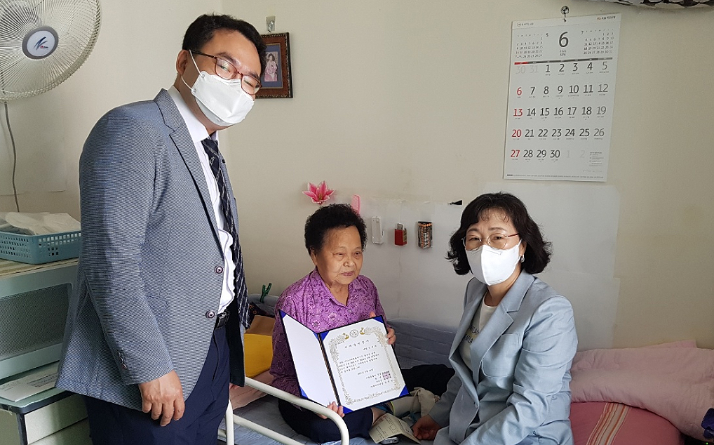 중랑구약, 지역 독거 어르신 돕기 앞장