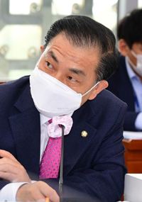 부정허가 보툴리눔톡신, 퇴출 가능해져…"본회의 통과"