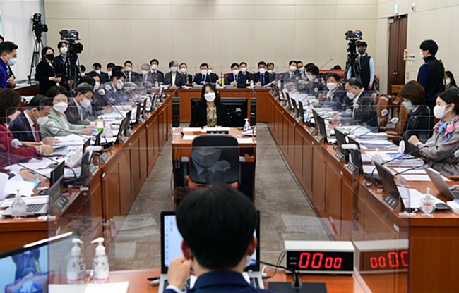 국감 피날레 'K-제약바이오' 세계시장 육성, 집중 조명